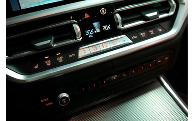 BMW 340 * 360CAM* HEADS UP* DISTRONIC* - автомобили, коли, обяви за нови и употребявани 11