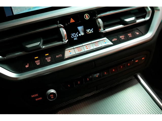 BMW 340 * 360CAM* HEADS UP* DISTRONIC* - автомобили, коли, обяви за нови и употребявани 11