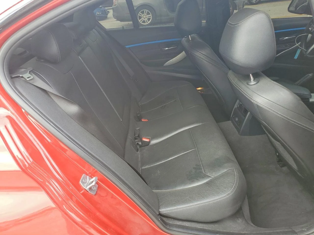 BMW 340 * МПАКЕТ* РЕКАРО* KEYLESS* ШИБИДАХ* ПОДГРЕВ* - автомобили, коли, обяви за нови и употребявани 9