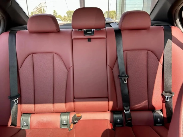 BMW 340 M340i xDrive/HUD/H&K/360/Red Interior - автомобили, коли, обяви за нови и употребявани 12