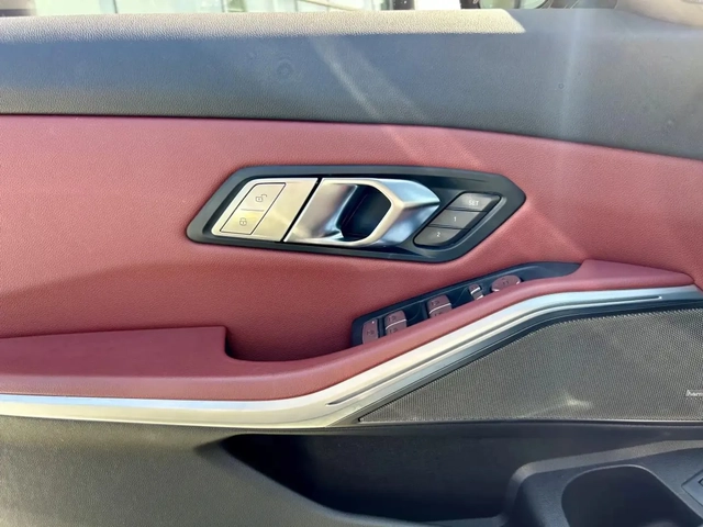 BMW 340 M340i xDrive/HUD/H&K/360/Red Interior - автомобили, коли, обяви за нови и употребявани 13