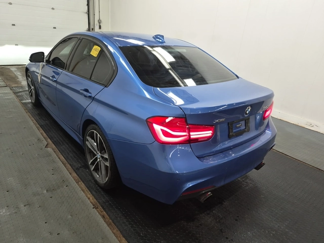 BMW 340 HEAD UP / Harman Kardon /STAGE 2 /  ЦЕНА ДО БГ - автомобили, коли, обяви за нови и употребявани 2