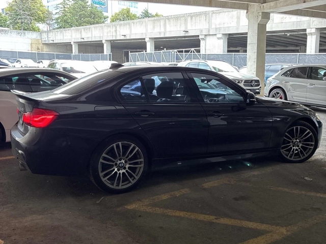 BMW 340 B58* МИНИМАЛНА ЩЕТА* HARMAN* БЕЗ АНАЛОГ* ТЪРГ - автомобили, коли, обяви за нови и употребявани 4