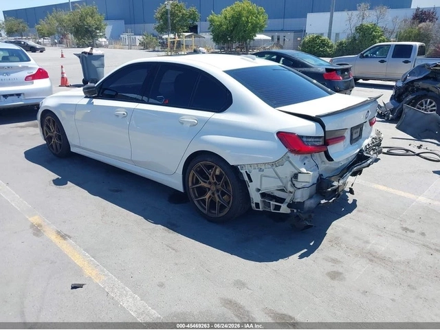 BMW 340 MPACK* HEADUP* HARMAN* AMBIENT* KEYLESS - автомобили, коли, обяви за нови и употребявани 3