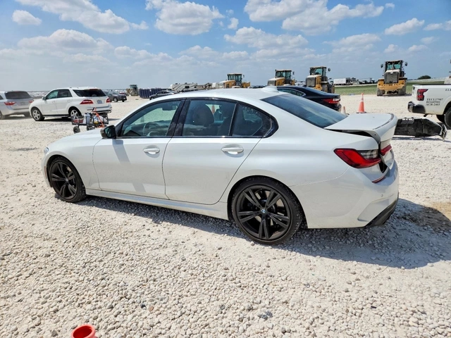 BMW 340 M340i* КОЖА* ПОДГРЕВ* ШИБИДАХ* КАМЕРА* - автомобили, коли, обяви за нови и употребявани 1