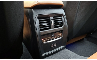 BMW 340 M* SPORT* HARMON* KARDON* ДИСТРОНИК* ХЕДЪП* 360КАМ - автомобили, коли, обяви за нови и употребявани 15