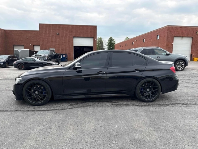 BMW 340 xi* MANUAL* HARMAN KARDON* 480HP* - автомобили, коли, обяви за нови и употребявани 1