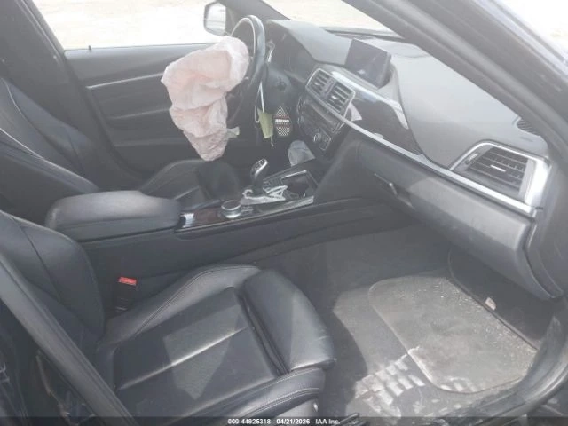 BMW 340 xi* M-SPORT* HUD* ДИГИТАЛНО ТАБЛО* HARMAN KARDON - автомобили, коли, обяви за нови и употребявани 4