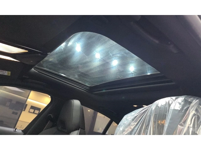 BMW 340 HARMON* KARDON* ХЕДЪП* ДИСТРОНИК* 360КАМЕРА* - автомобили, коли, обяви за нови и употребявани 12
