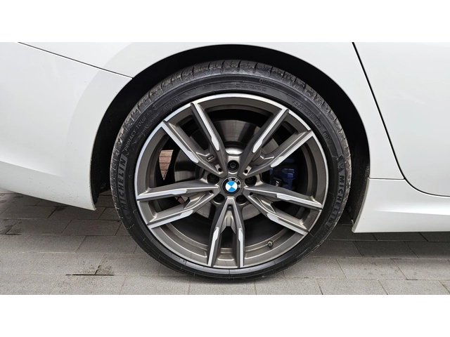 BMW 340 M xDrive - автомобили, коли, обяви за нови и употребявани 4