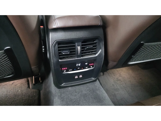 BMW 340 - автомобили, коли, обяви за нови и употребявани 14