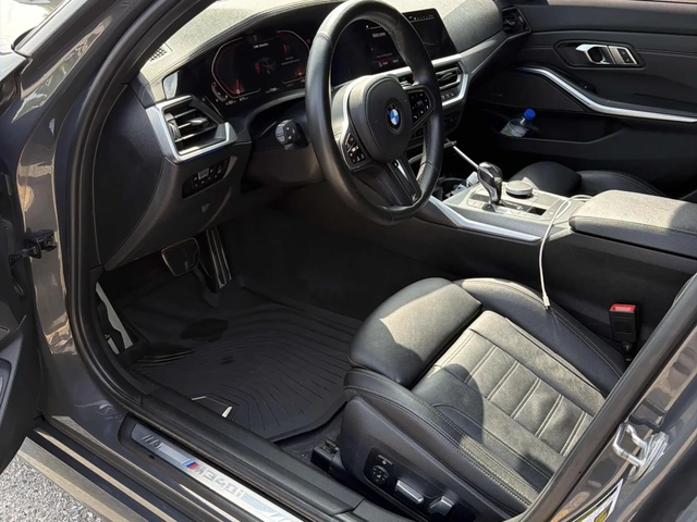 BMW 340 - автомобили, коли, обяви за нови и употребявани 5