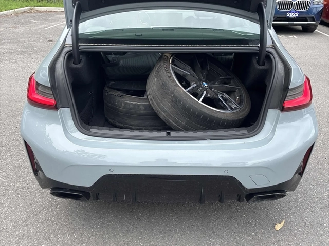 BMW 340 M340i xDrive / Nardo Grey / Red Interior / M Sport - автомобили, коли, обяви за нови и употребявани 11