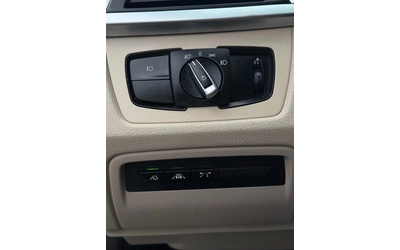 BMW 340 340i xDrive - автомобили, коли, обяви за нови и употребявани 9