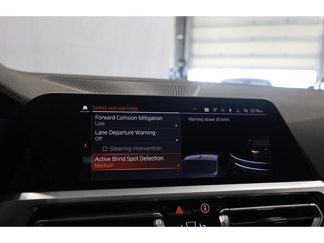 BMW 340 M* Laser* 360 * M Tech * Adapt. M * H/K * HUD * - автомобили, коли, обяви за нови и употребявани 15