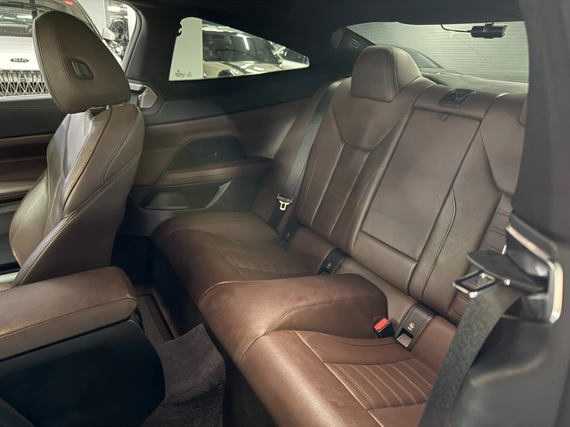 BMW 420 i M Sport Coupé - автомобили, коли, обяви за нови и употребявани 9