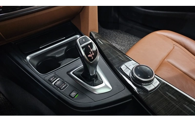 BMW 420 d Luxury Coupe | HUD | Sunroof - автомобили, коли, обяви за нови и употребявани 8
