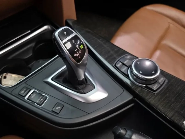 BMW 420 D Luxury Coupe - автомобили, коли, обяви за нови и употребявани 8