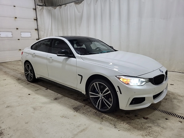 BMW 440 I * M-Package* * HeadUp* AвтоКредит* (ЦЕНА ДО БГ) - автомобили, коли, обяви за нови и употребявани 0
