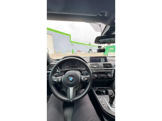 BMW 700 430HP+ * ЛИЗИНГ* POPS AND BANGS* ДИГИТАЛНО ТАБЛО - автомобили, коли, обяви за нови и употребявани 9