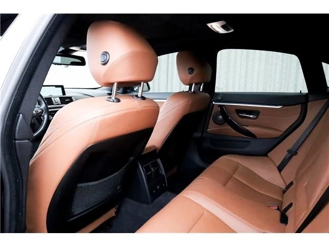BMW 440 xDrive Gran Coupe | M Sport | HUD | Harman Kardon - автомобили, коли, обяви за нови и употребявани 8