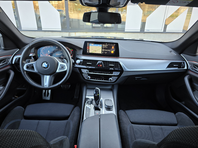 BMW 5 2.0XDrive* 190HP* 8ск ZF * M-pack* ТОП* - автомобили, коли, обяви за нови и употребявани 4