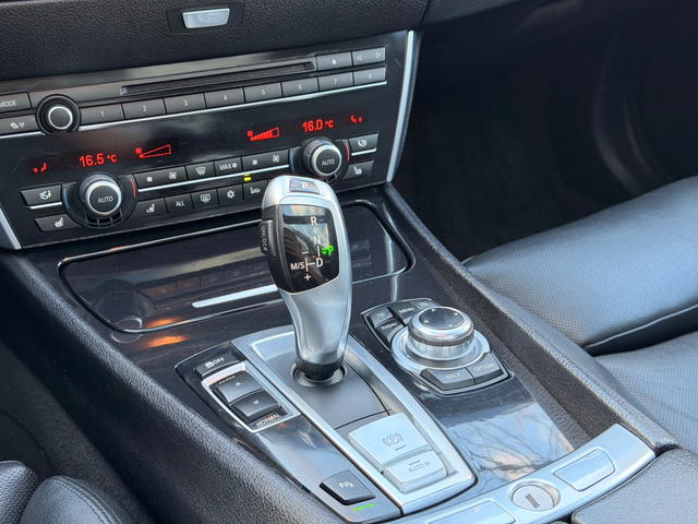 BMW 5 Gran Turismo 3.5d / DIGITAL / X-DRIVE - автомобили, коли, обяви за нови и употребявани 13