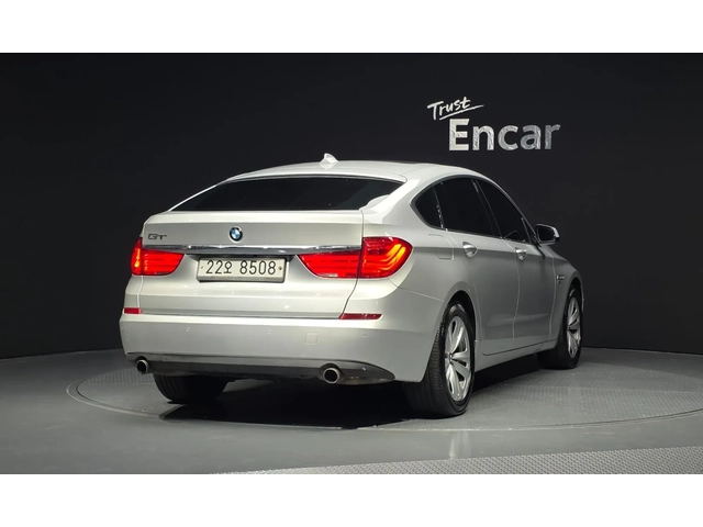 BMW 5 Gran Turismo * 53 000км! * HEAD-UP* ПАНОРАМА* ПОДГРЕВИ * КАМЕРА - автомобили, коли, обяви за нови и употребявани 11