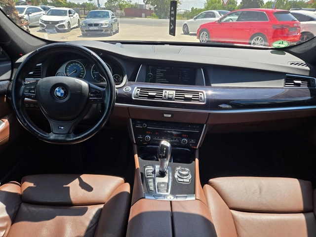 BMW 5 Gran Turismo 3.0D-245кс= хDrive - автомобили, коли, обяви за нови и употребявани 11