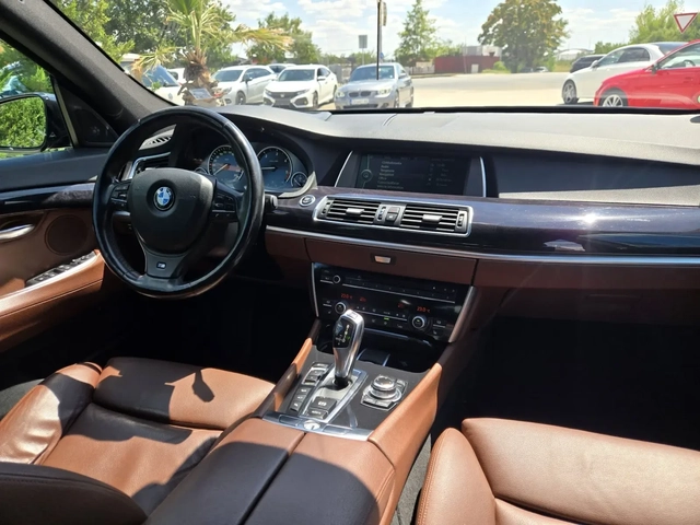 BMW 5 Gran Turismo 3.0D-245кс= хDrive - автомобили, коли, обяви за нови и употребявани 12