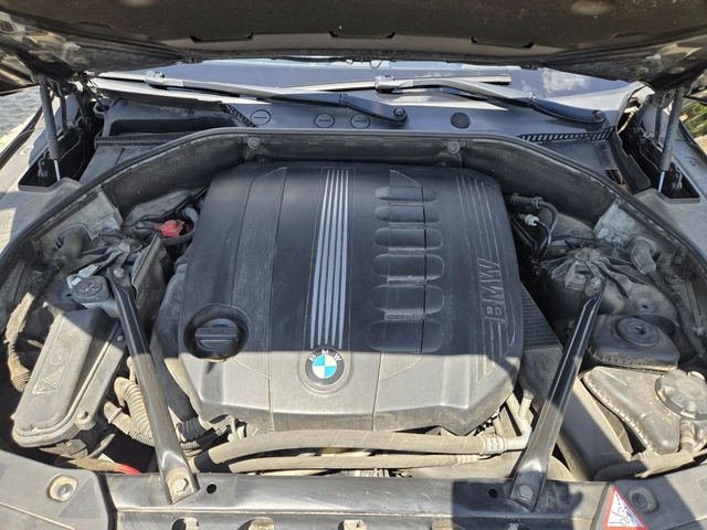 BMW 5 Gran Turismo 3.0D-245кс= хDrive - автомобили, коли, обяви за нови и употребявани 16