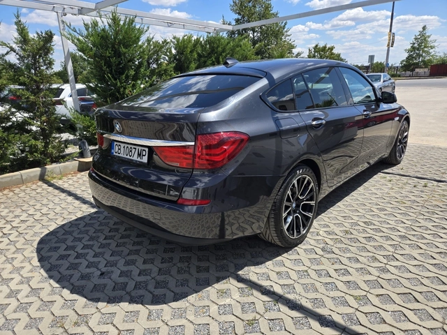 BMW 5 Gran Turismo 3.0D-245кс= хDrive - автомобили, коли, обяви за нови и употребявани 2