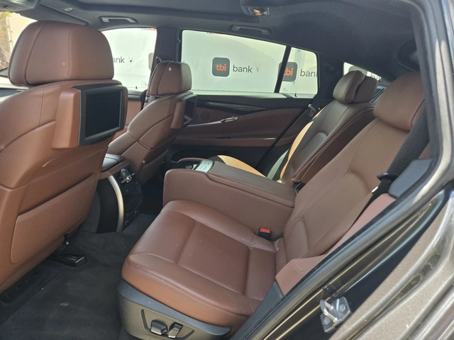 BMW 5 Gran Turismo 3.0D-245кс= хDrive - автомобили, коли, обяви за нови и употребявани 8