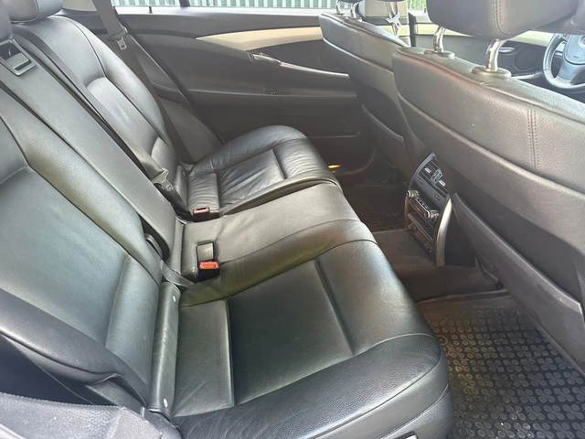 BMW 5 Gran Turismo 535XDRIVE EURO5 - автомобили, коли, обяви за нови и употребявани 9