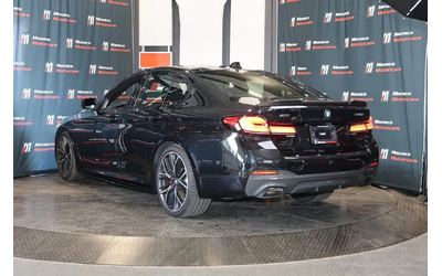 bmw-5-series-540i-xdrive-mpkg-sunroof-carplay-blindspot-all-wheel-drive - 3