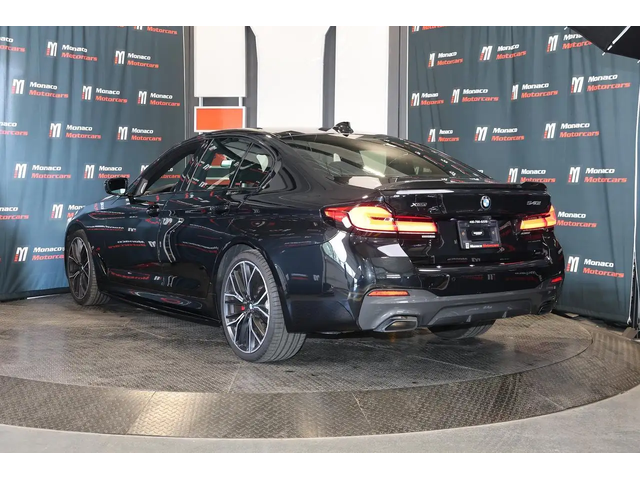BMW 5 Series 540i xDrive MPKG|SUNROOF|CARPLAY|BLINDSPOT All Wheel Drive - автомобили, коли, обяви за нови и употребявани 3