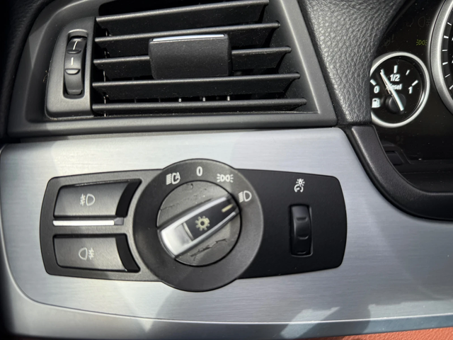 BMW 520 F11+ N47D+ 184kc+ Подгрев+ Luxury - автомобили, коли, обяви за нови и употребявани 11