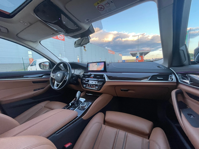 BMW 520 XD Mild Hybrid Luxury Line - автомобили, коли, обяви за нови и употребявани 12