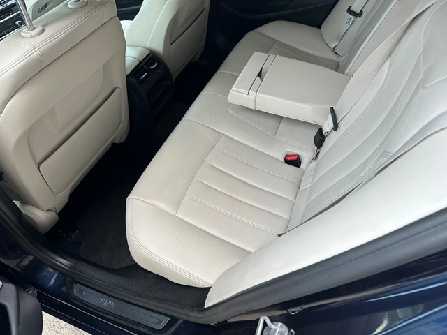 BMW 520 d X-drive - автомобили, коли, обяви за нови и употребявани 6