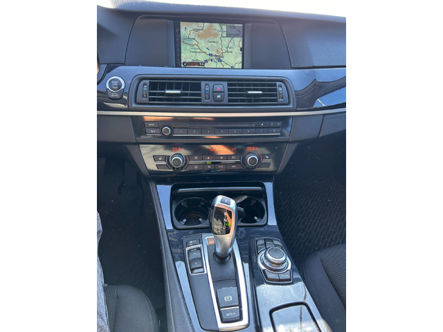 BMW 520 D AVTOMAT/NAVI EURO 5 - автомобили, коли, обяви за нови и употребявани 11