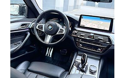 BMW 520 BMW 520d* M SPORT* Individual* Assist+ * Digital* - автомобили, коли, обяви за нови и употребявани 11