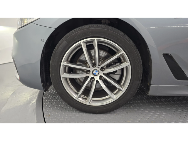 BMW 520 d M sport autogeorge.com - автомобили, коли, обяви за нови и употребявани 4