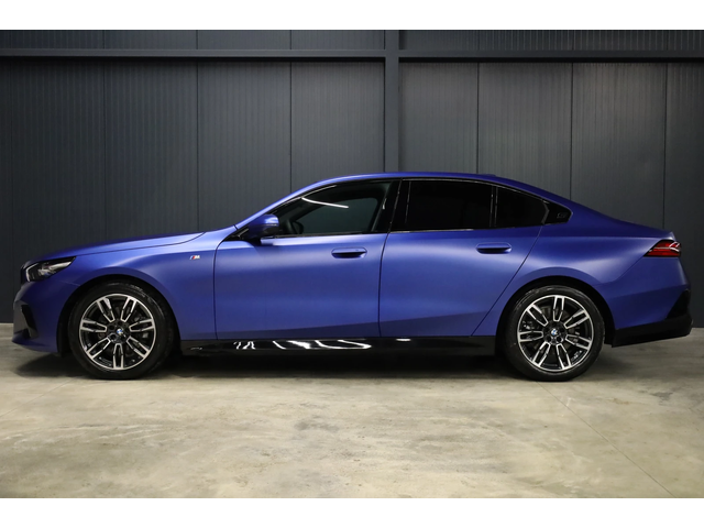 BMW 520 Xdrive* Msport Paket* FULL LED LIGHTS* 360* - автомобили, коли, обяви за нови и употребявани 2