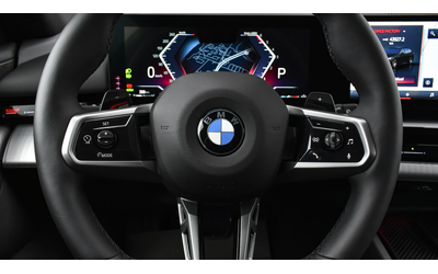 BMW 520 d xDrive M Sport Mild Hybrid Steptronic - автомобили, коли, обяви за нови и употребявани 8