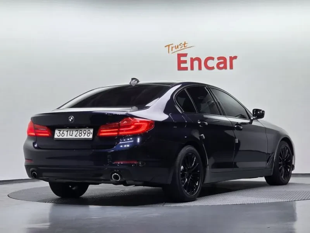 BMW 520 Luxury - автомобили, коли, обяви за нови и употребявани 1