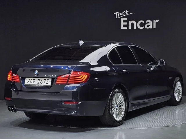 BMW 520 - автомобили, коли, обяви за нови и употребявани 1