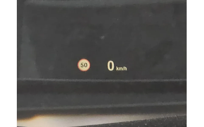 BMW 520 - автомобили, коли, обяви за нови и употребявани 9