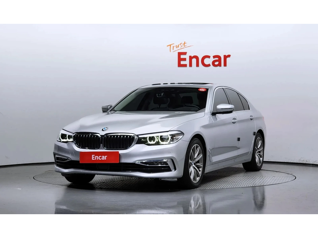 BMW 520 5 Series (G30) 520I Luxury - автомобили, коли, обяви за нови и употребявани 0