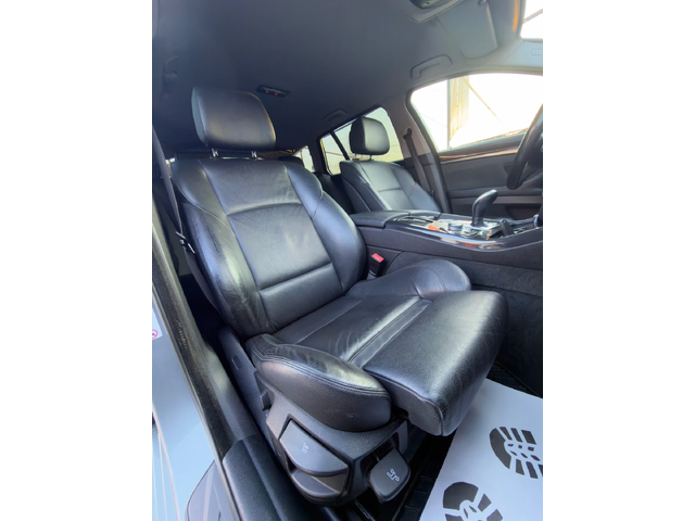 BMW 520 M-SPORT* 8ZF* RECARO* СМЕНЕНИ ВЕРИГИ* ЛИЗИНГ - автомобили, коли, обяви за нови и употребявани 8