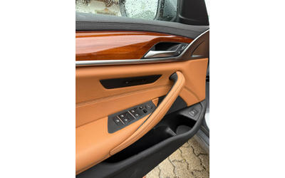 BMW 520 d xDrive* Luxury line* LCI* - автомобили, коли, обяви за нови и употребявани 7